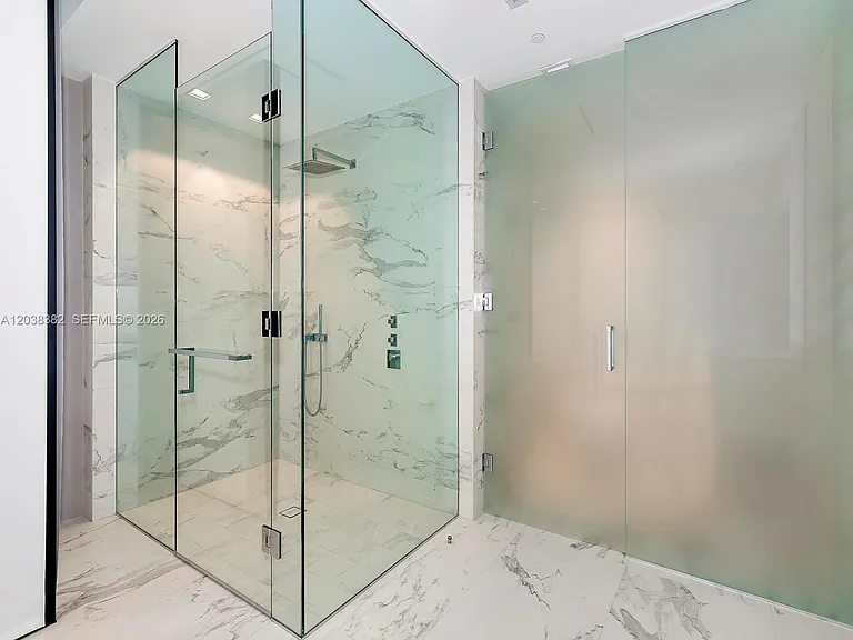 1000 Biscayne Blvd #2002 — Photo 30