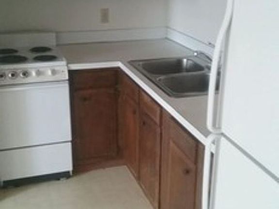 5th image of 420 6th Ave SE #D28