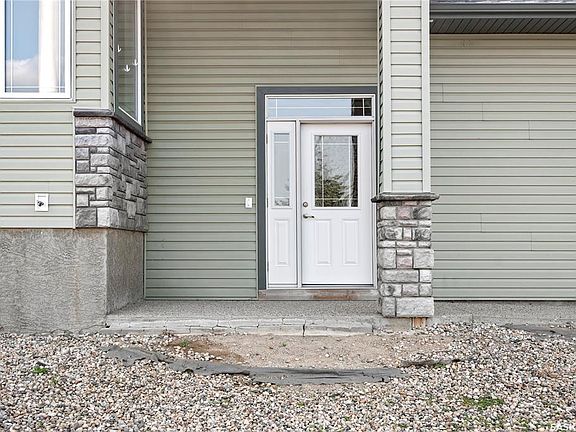 4th image of 4573 Padwick ROAD