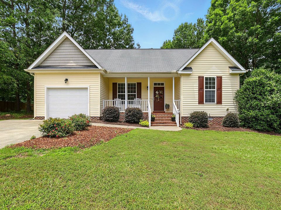 1st image of 75 Saddletree Dr