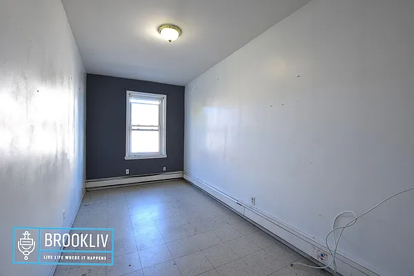 Rented by null | media 16