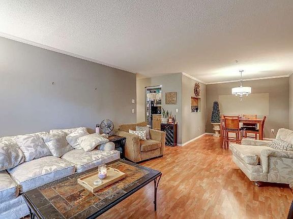 5th image of 19241 Ford Rd #206