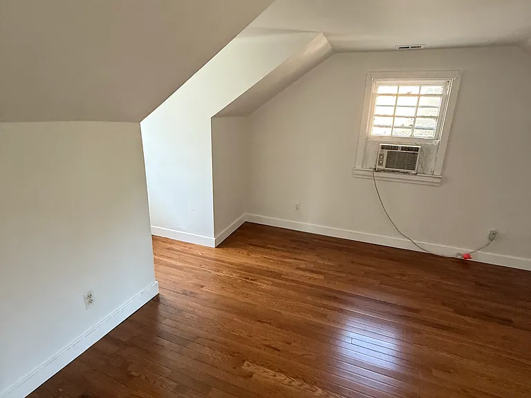 4602 Grove Ave #5 — Photo 1