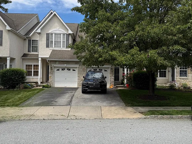 42 Madison Way — Photo 4