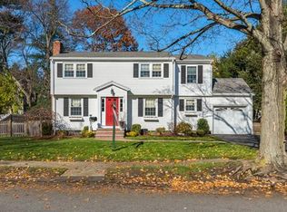 29 Wescroft Rd, Reading, MA 01867