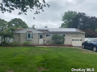 2615 Kane Ave, Medford, NY 11763