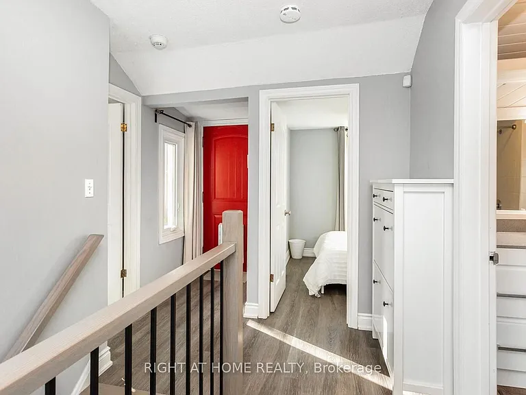 18 1/2 Lakeshore Dr — Photo 33