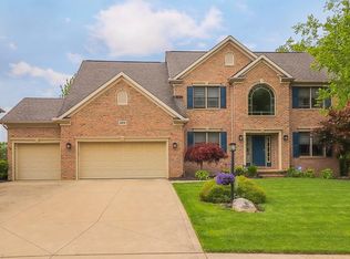 18876 Glen Cairn Way, Strongsville, OH 44149