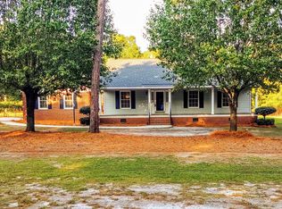 85 10th St, Garland, NC 28441