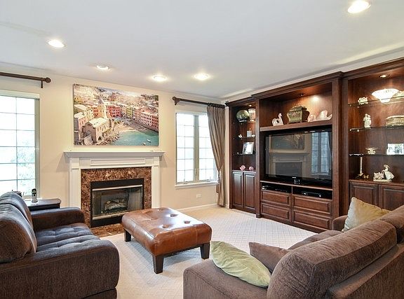 2nd image of 25 Beaconsfield Ct