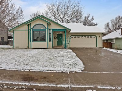 204 Buckthorn Rd, New Castle, CO, 81647