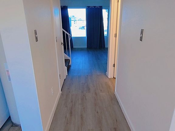 2nd image of 4834 W Rose Ln