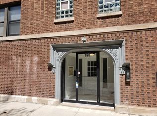 826 W Cuyler Ave APT 431, Chicago, IL 60613