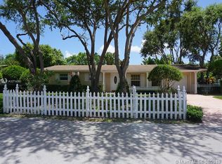 8010 SW 89th Ter, Miami, FL 33156