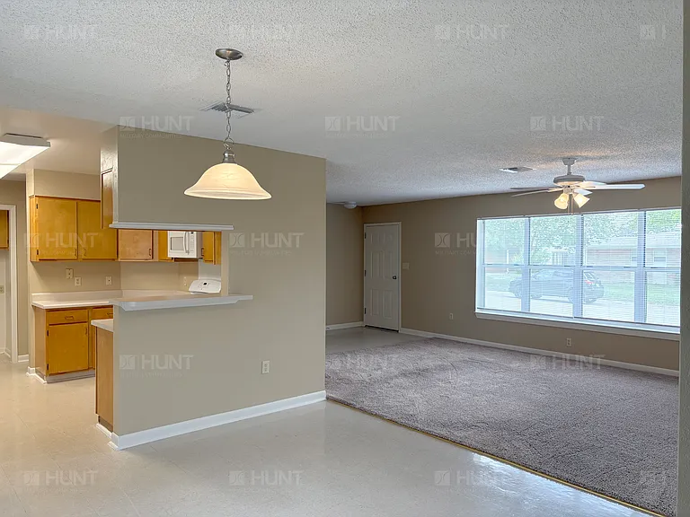 9028 McConnell St — Photo 4