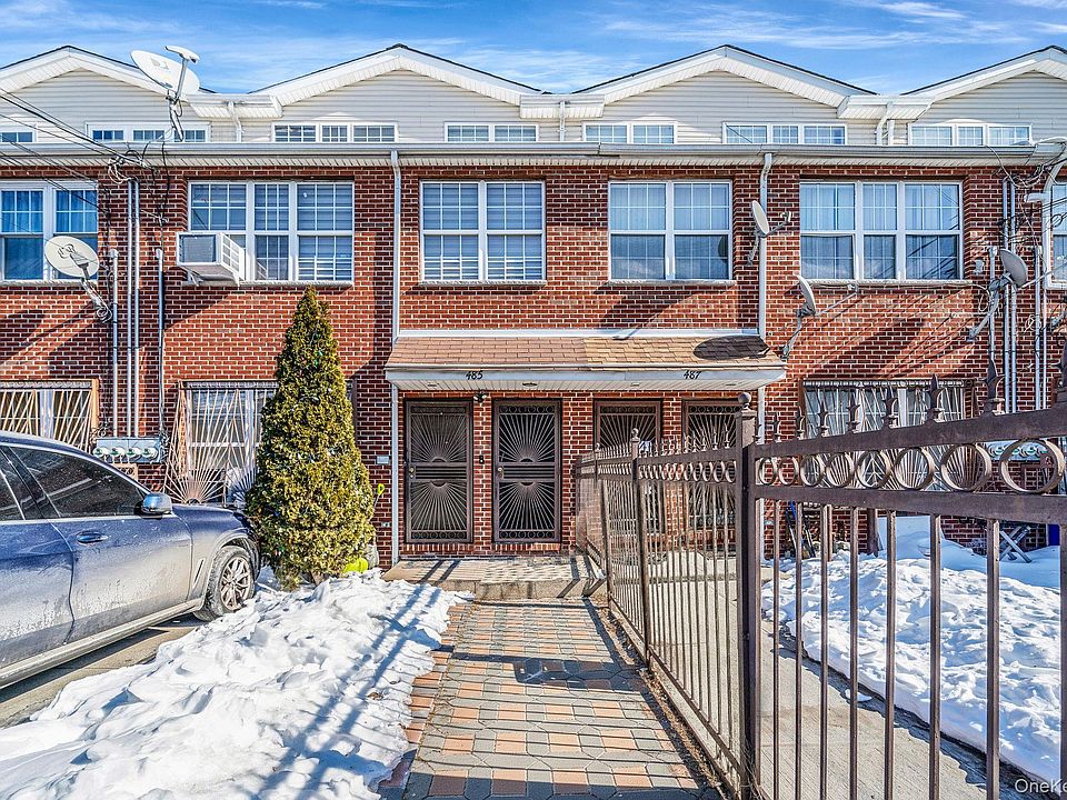 1st image of 485 Essex Street