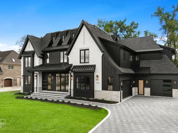 1161 Secret Forest Dr, Burr Ridge, IL 60527