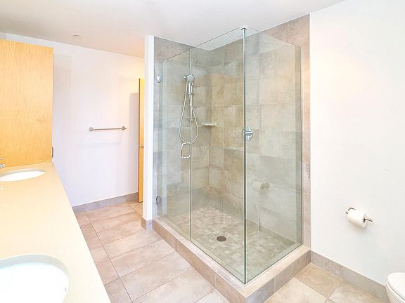 En suite bathroom