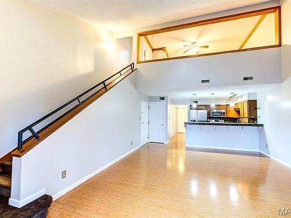 4th image of 13819 Amiot Dr APT D