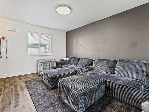2nd image of 605 N Kay Ln W #2013