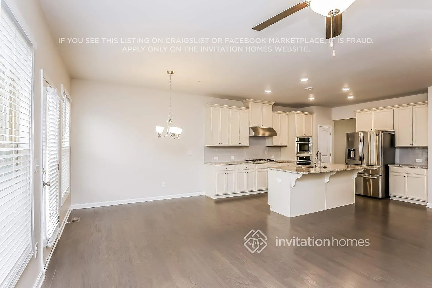 402 Montclair Ct Woodstock, GA 30188 — Photo 4