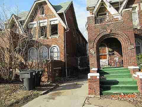 3216 Cortland