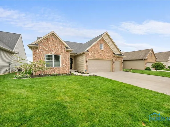 3902 Sanibel Dr, Sylvania, OH 43560