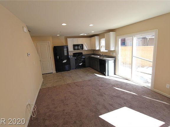 5th image of 1880 Molly Meadows St