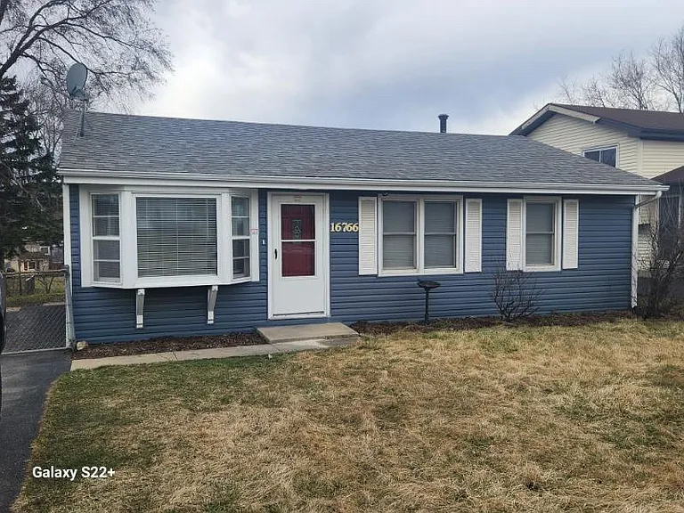 16766 Highview Ave — Photo 7