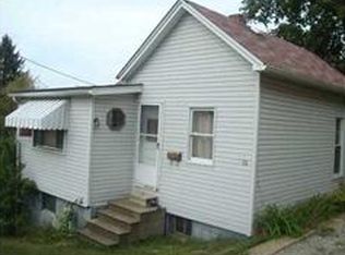 16 Studa St, Burgettstown, PA 15021