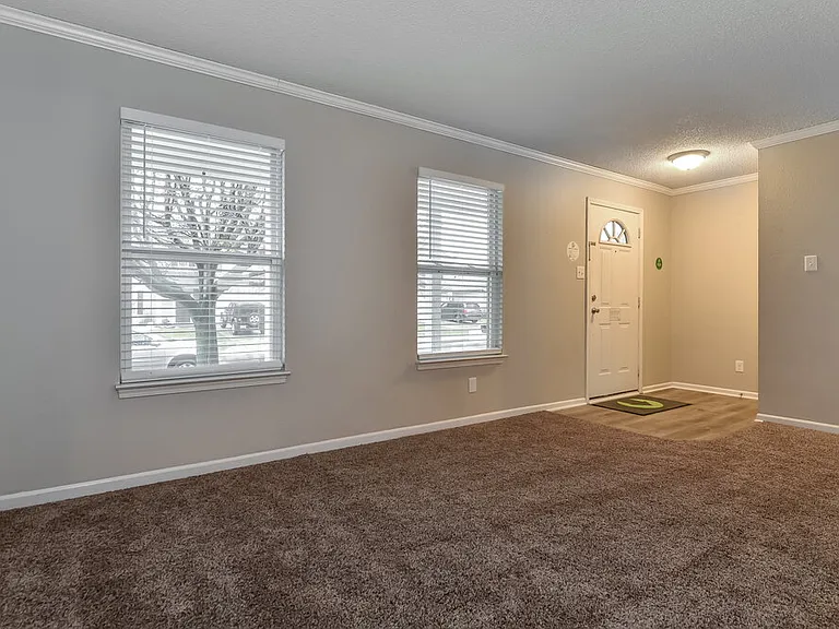 10867 Delphi Dr — Photo 5