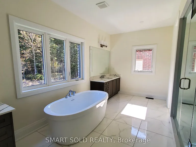 147 Hillsview Dr — Photo 18