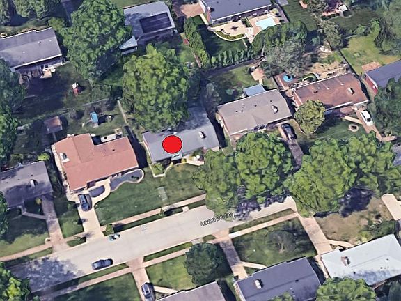 2nd image of 621 Laven Del Ln