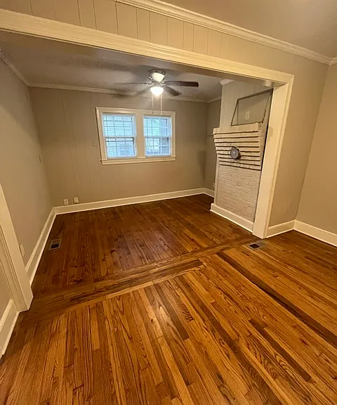 1410 Grove St — Photo 10