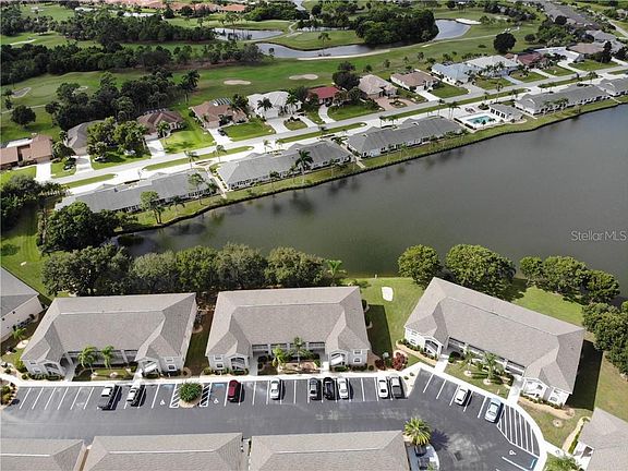 3rd image of 11644 SW Egret Cir APT 403