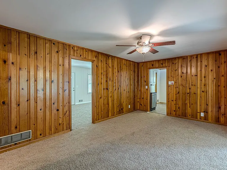 3920 Cliftondale Pl — Photo 16