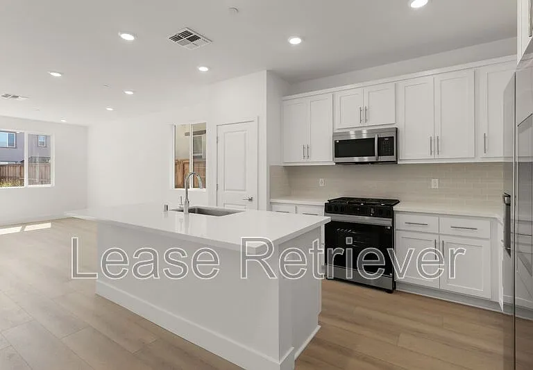4748 Concordia Ave — Photo 12