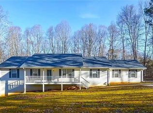 5416 Union Cir, Flowery Branch, GA 30542