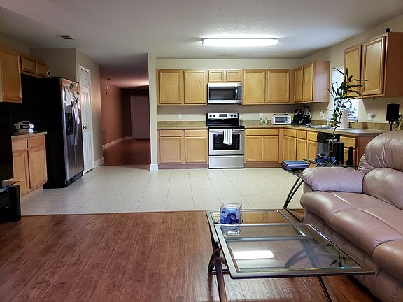 5th image of 15619 Kalihna Ct