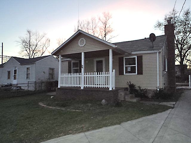 1st image of 1041 Averill Ave