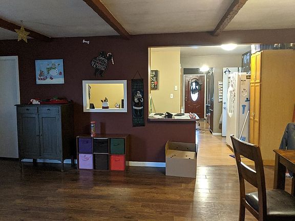 5th image of 614 E 15th St