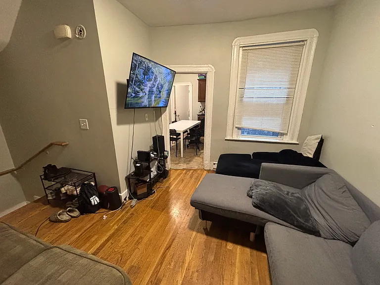 9 Noyes Pl #3 — Photo 3