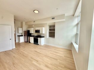 204 Hanover St #2F, Boston, MA 02113