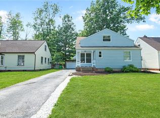 980 Glenside Rd, Cleveland, OH 44121