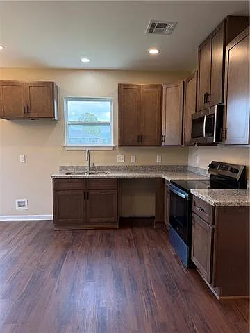 3115 Delambert St — Photo 7