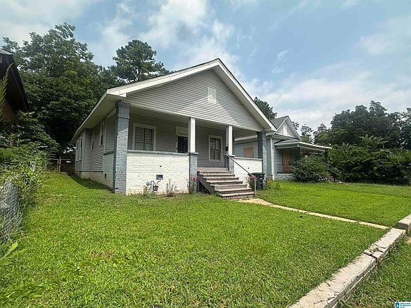 3rd image of 1704 McMillon Ave SW