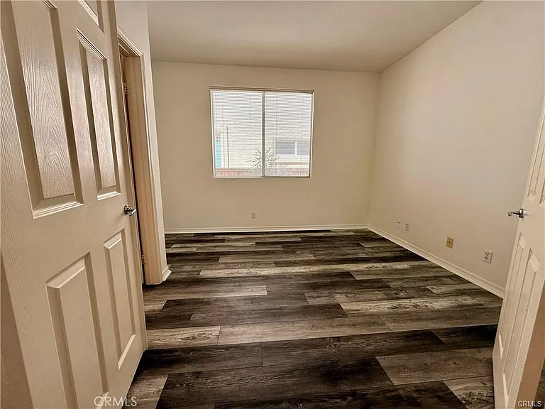 27461 Glenwood Dr — Photo 23
