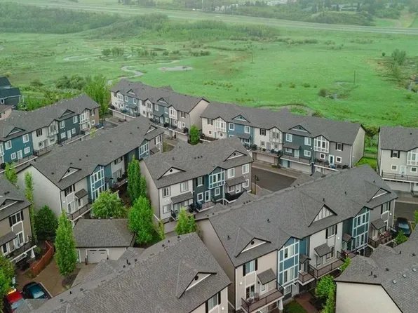 340 S Legacy Point SE, Calgary, AB T2X 3Z3