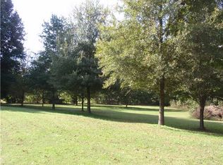 6111 Baileys Creek Dr, Millington, TN 38053
