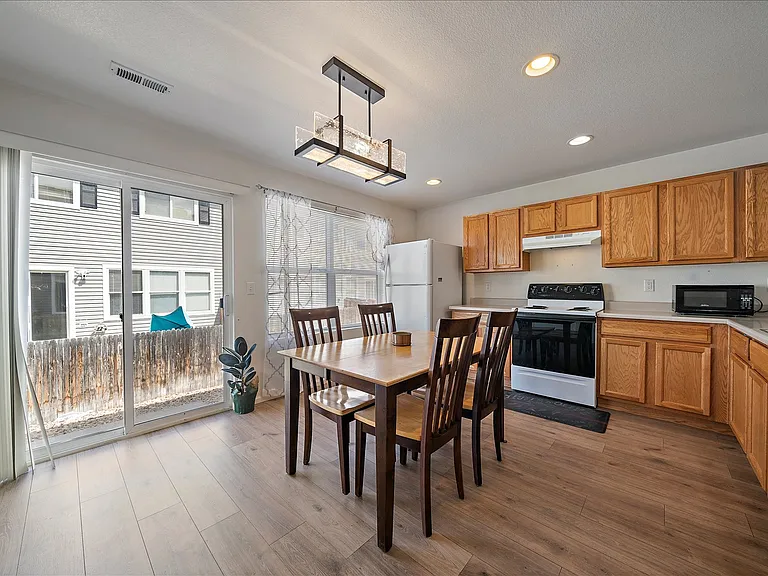7858 S Kalispell Cir — Photo 3